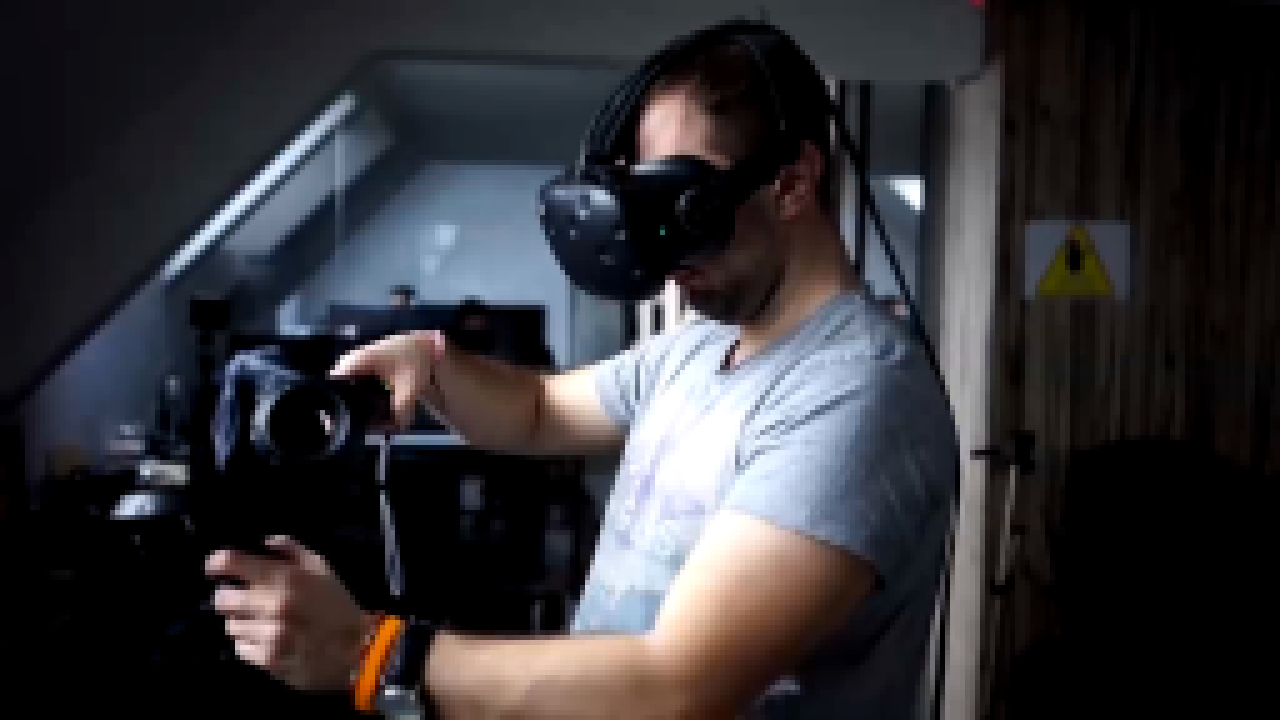 Первый прототип беспроводного VR-шлема  
