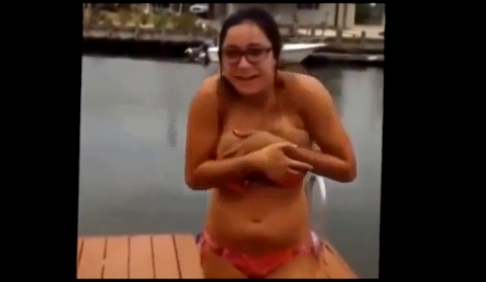 A Compilation Of People Fucking Up The Ice Bucket Challenge 23 08 2014 