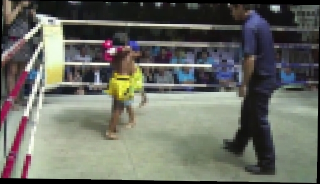 Tiger Muay Thai's Youngest fighter Pee scores a KO via BODY KICK 