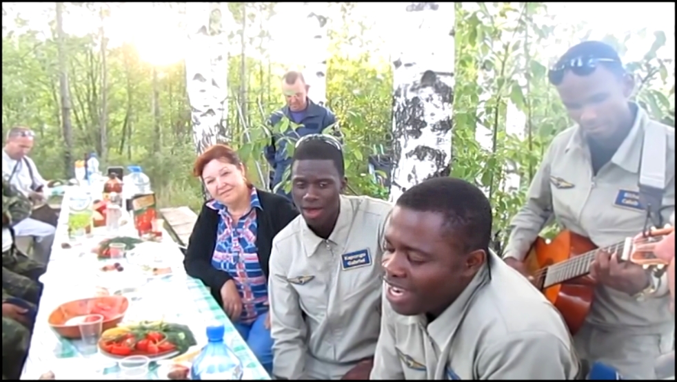 Песня "Господа Офицеры" в исполнении курсантов из Конго 