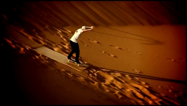 Skate session on sand dunes in the Moroccan Desert 