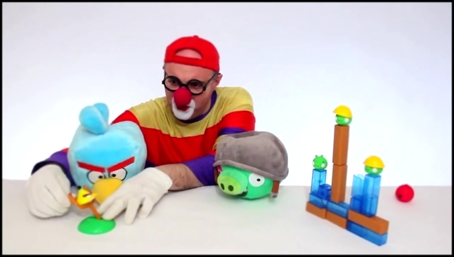 Новогодняя ёлка с Энгри Бёрдз - смешные видео для детей - игрушки Angry Birds прикол 2014 