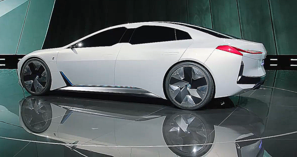 Концептуальный электромобиль BMW i Vision Dynamics  