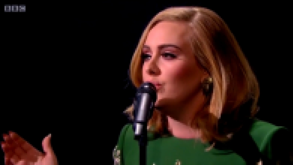 Adele - Rolling In The Deep (Live At BBC) 