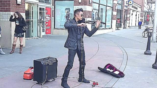 Уличный скрипач  