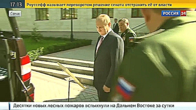 Путин осмотрел УАЗ "Патриот", на который можно установить пулемет 
