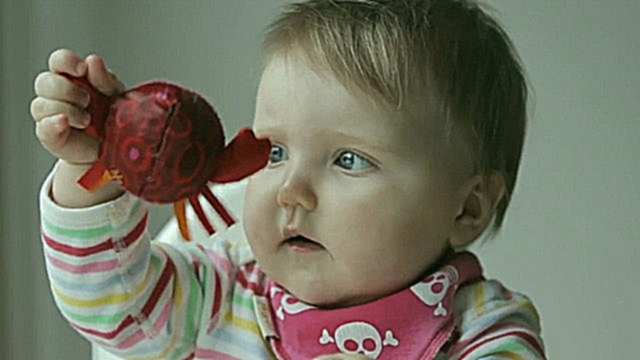 Sony Xperia Z  - Тестирование руками младенца 