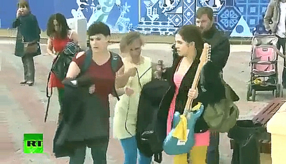 Пусси Райот в Сочи высекли казаки Pussy Riot in Sochi 