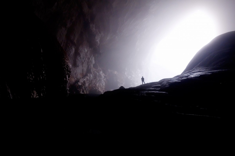 The Foggy Cave in the DarknessGenesis VA3